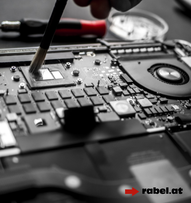 Laptop/Computer reparieren oder neu kaufen? Laptop/Computer reparieren oder neu kaufen?